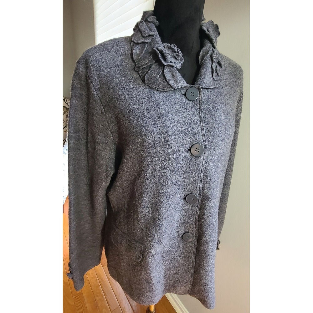 Harve Benard Classy Womens Sz XL Gray Wool Coat Jacket Pockets Floral Collar Cuf